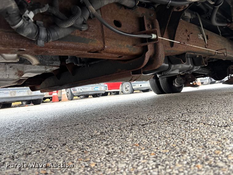 image for item FB3556 2016 Chevrolet Express G4500 ambulance