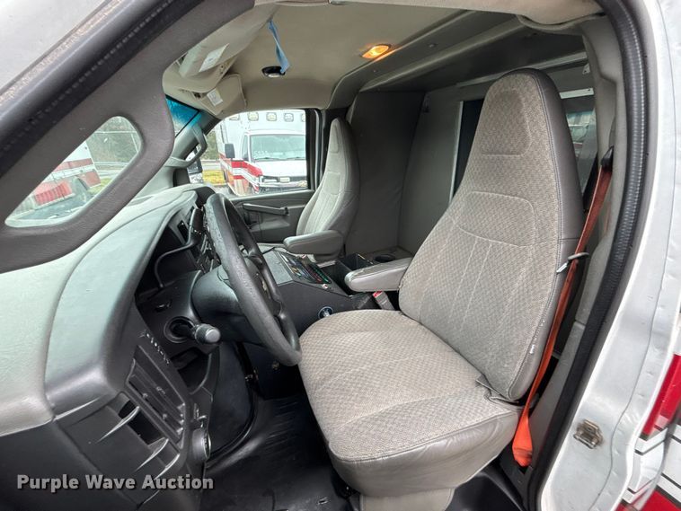 image for item FB3556 2016 Chevrolet Express G4500 ambulance