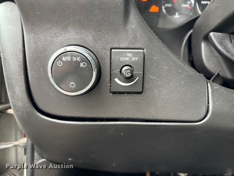 image for item FB3556 2016 Chevrolet Express G4500 ambulance