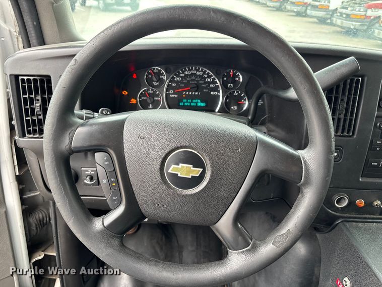 image for item FB3556 2016 Chevrolet Express G4500 ambulance