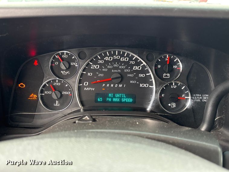 image for item FB3556 2016 Chevrolet Express G4500 ambulance