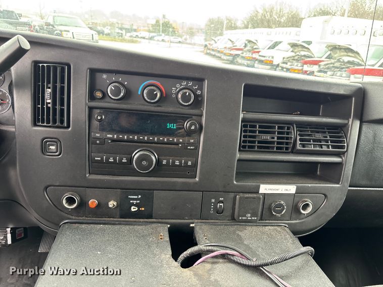 image for item FB3556 2016 Chevrolet Express G4500 ambulance