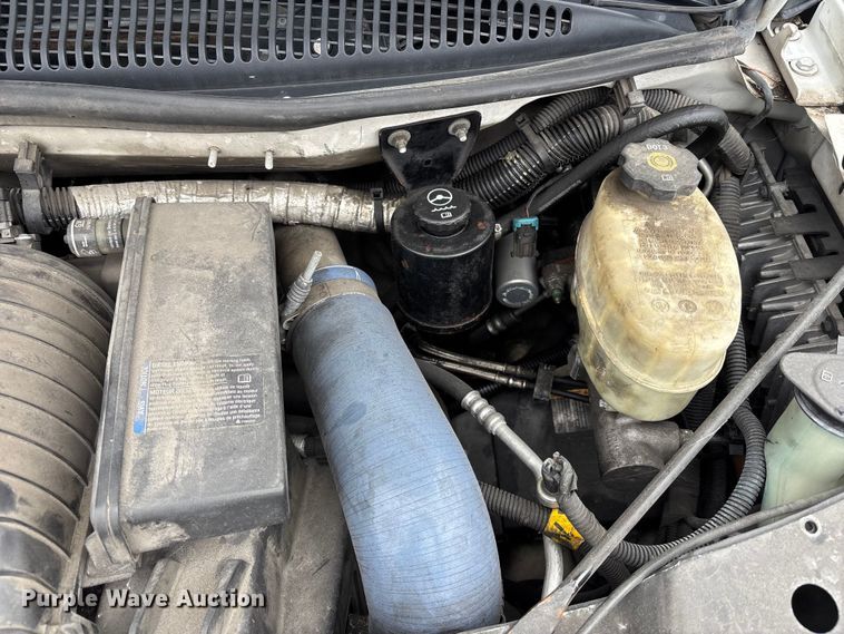 image for item FB3556 2016 Chevrolet Express G4500 ambulance