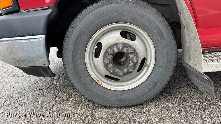 image for item FB3556 2016 Chevrolet Express G4500 ambulance