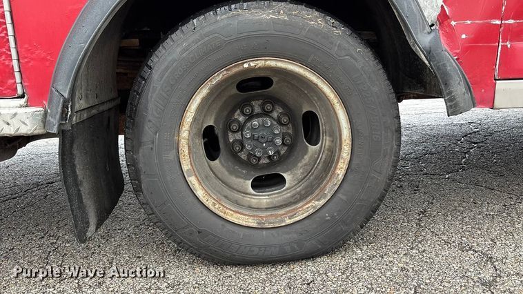 image for item FB3556 2016 Chevrolet Express G4500 ambulance