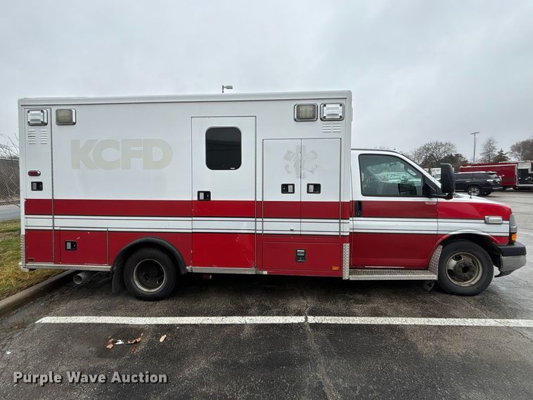 image for item FB3557 2016 Chevrolet Express G4500 ambulance