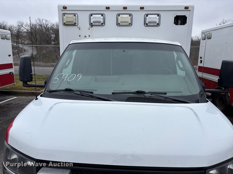 image for item FB3557 2016 Chevrolet Express G4500 ambulance