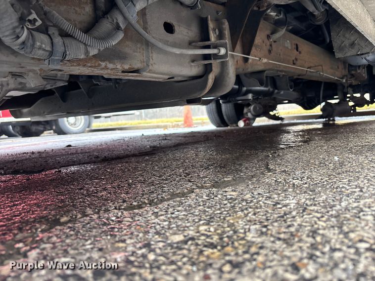 image for item FB3557 2016 Chevrolet Express G4500 ambulance