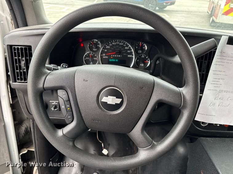 image for item FB3557 2016 Chevrolet Express G4500 ambulance