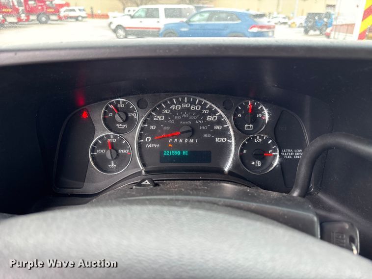 image for item FB3557 2016 Chevrolet Express G4500 ambulance