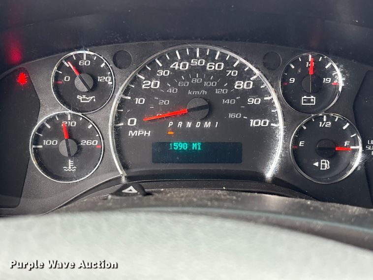 image for item FB3557 2016 Chevrolet Express G4500 ambulance