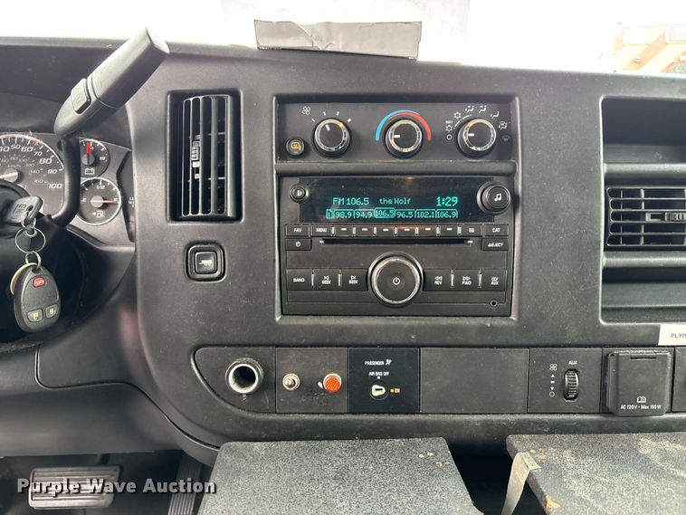 image for item FB3557 2016 Chevrolet Express G4500 ambulance