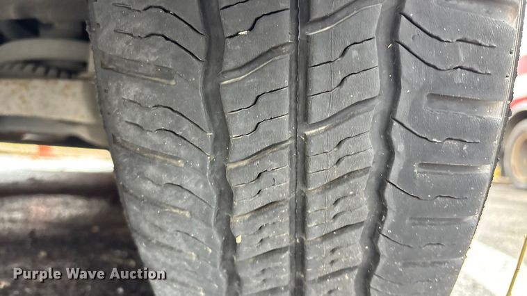 image for item FB3557 2016 Chevrolet Express G4500 ambulance