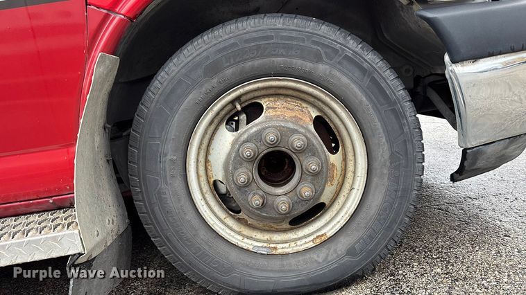 image for item FB3557 2016 Chevrolet Express G4500 ambulance