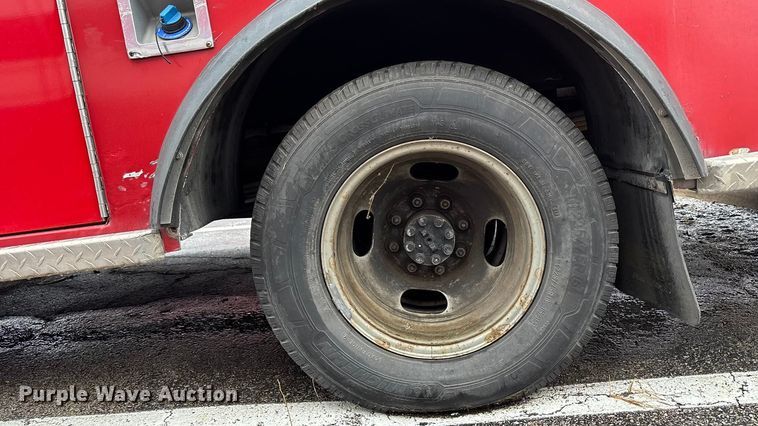 image for item FB3557 2016 Chevrolet Express G4500 ambulance