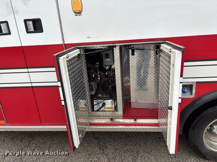 image for item FB3558 2016 Chevrolet Express G4500 ambulance