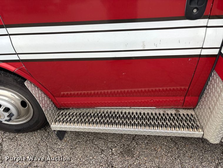 image for item FB3558 2016 Chevrolet Express G4500 ambulance