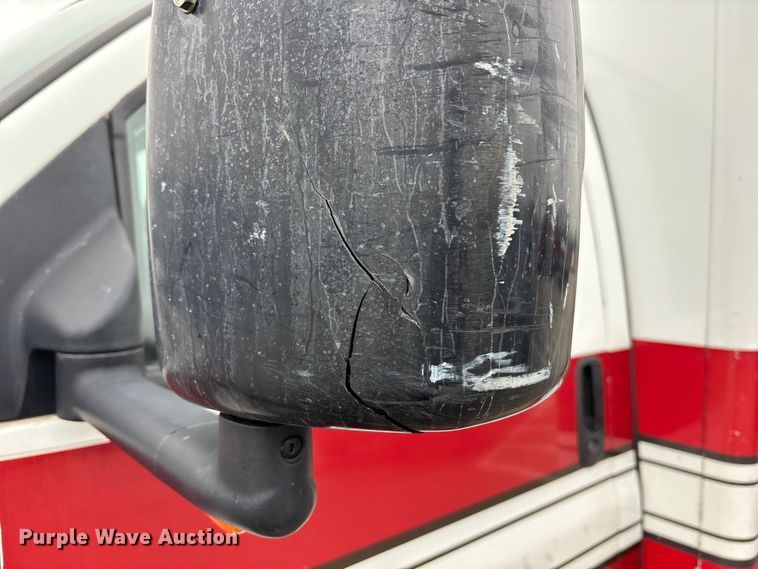 image for item FB3558 2016 Chevrolet Express G4500 ambulance