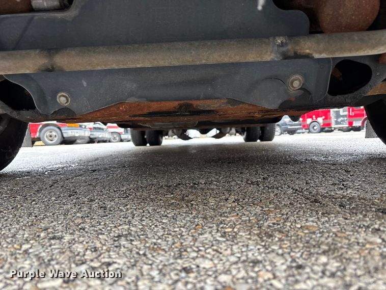 image for item FB3558 2016 Chevrolet Express G4500 ambulance