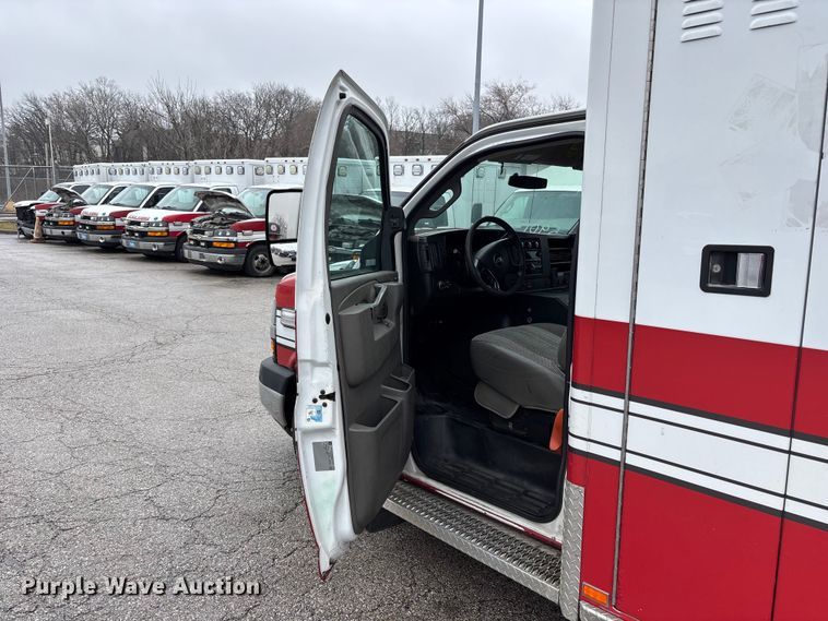 image for item FB3558 2016 Chevrolet Express G4500 ambulance