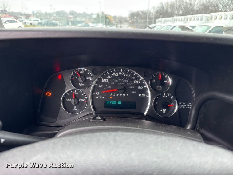 image for item FB3558 2016 Chevrolet Express G4500 ambulance