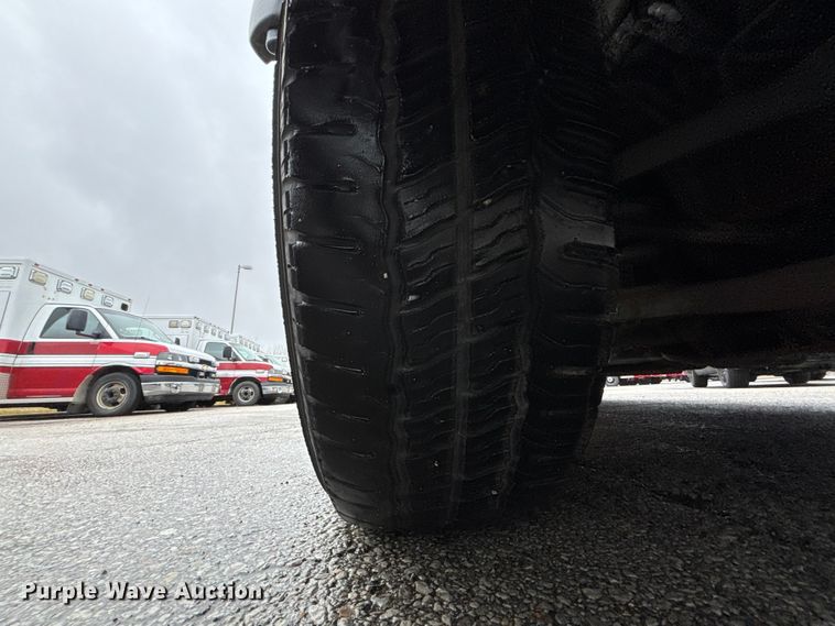 image for item FB3558 2016 Chevrolet Express G4500 ambulance