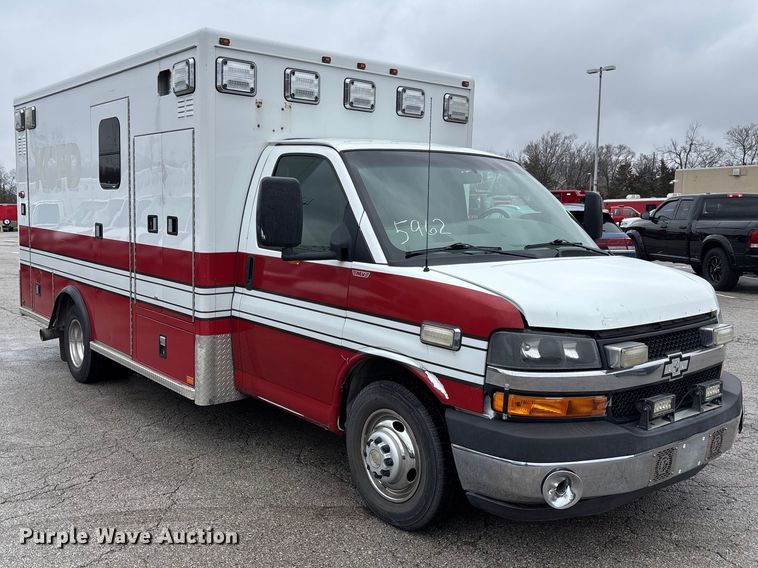image for item FB3559 2016 Chevrolet Express G4500 ambulance