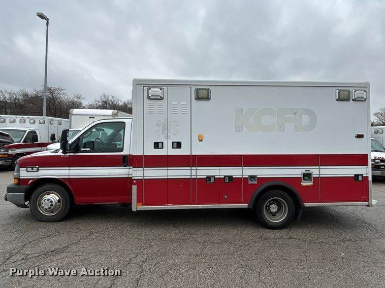 image for item FB3559 2016 Chevrolet Express G4500 ambulance
