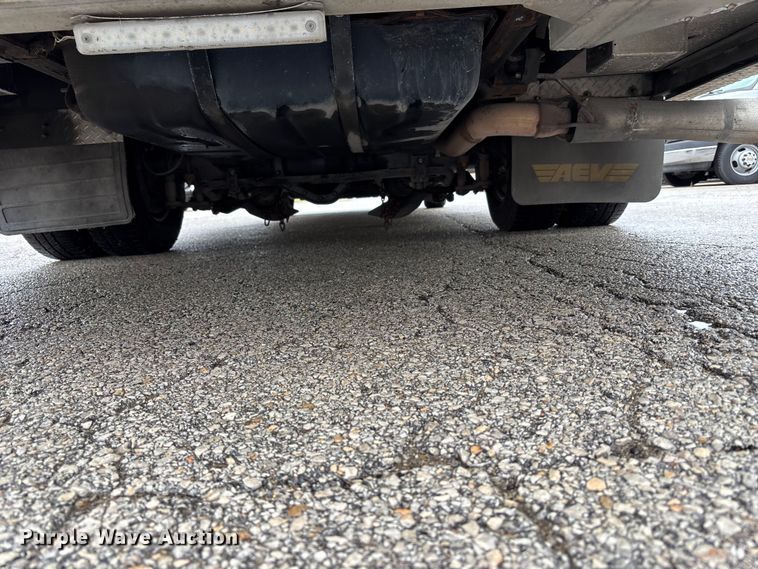 image for item FB3559 2016 Chevrolet Express G4500 ambulance