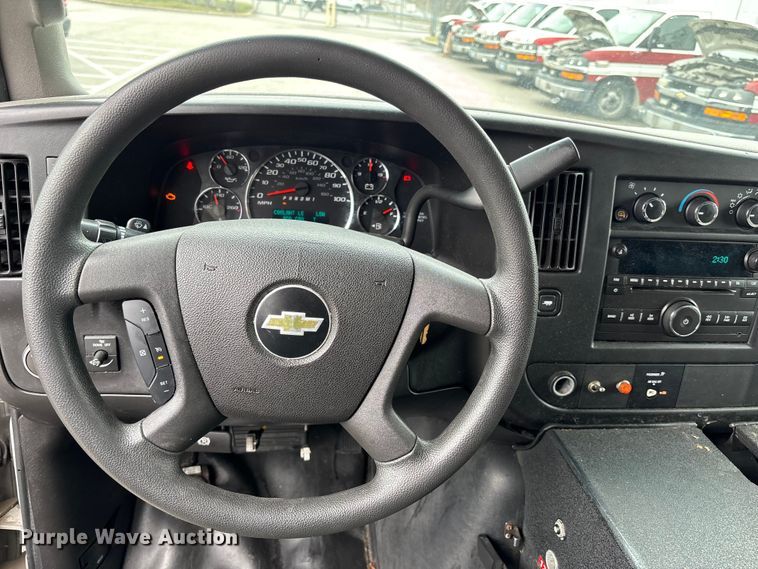 image for item FB3559 2016 Chevrolet Express G4500 ambulance