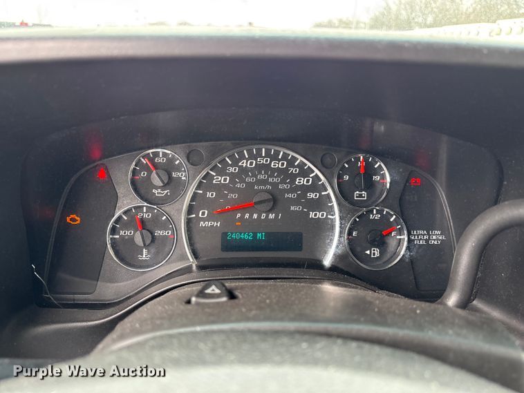 image for item FB3559 2016 Chevrolet Express G4500 ambulance