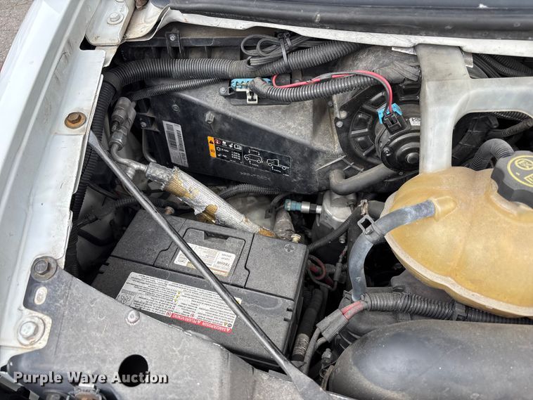 image for item FB3559 2016 Chevrolet Express G4500 ambulance