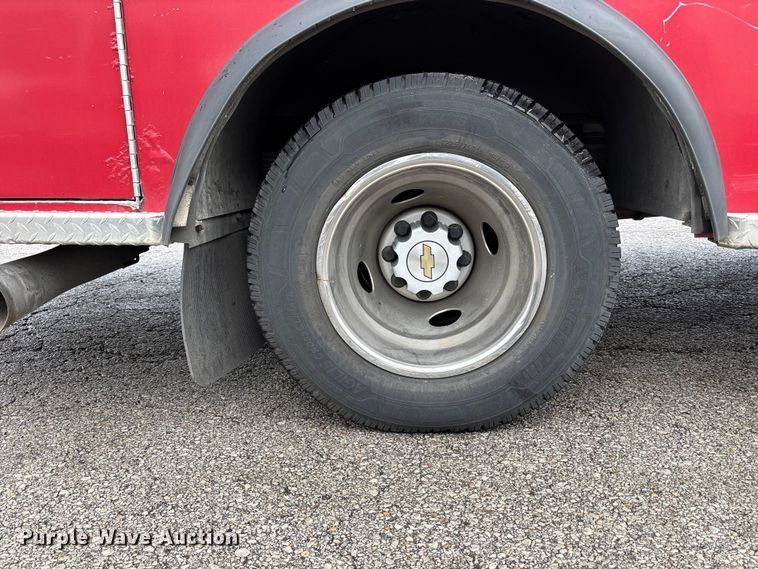 image for item FB3559 2016 Chevrolet Express G4500 ambulance