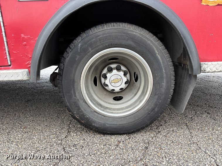 image for item FB3559 2016 Chevrolet Express G4500 ambulance