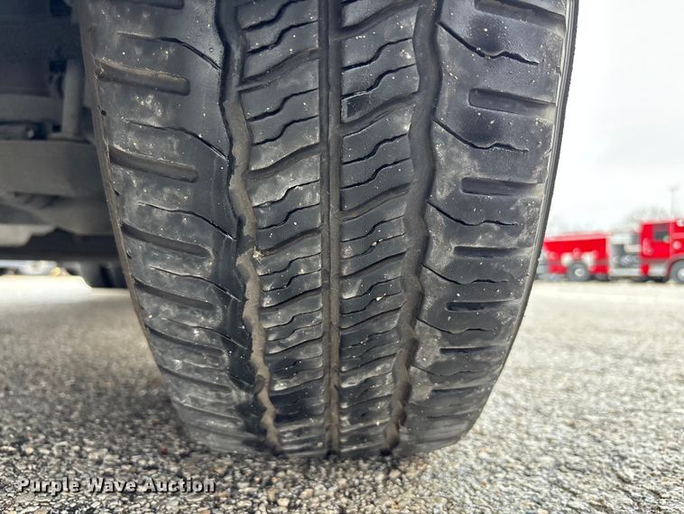 image for item FB3559 2016 Chevrolet Express G4500 ambulance