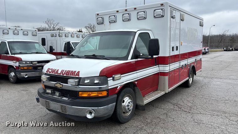 image for item FB3560 2016 Chevrolet Express G4500 ambulance