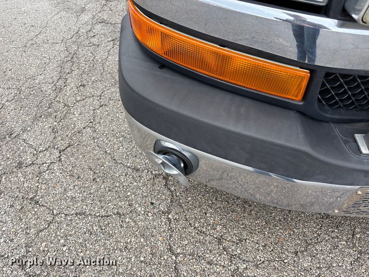 image for item FB3560 2016 Chevrolet Express G4500 ambulance