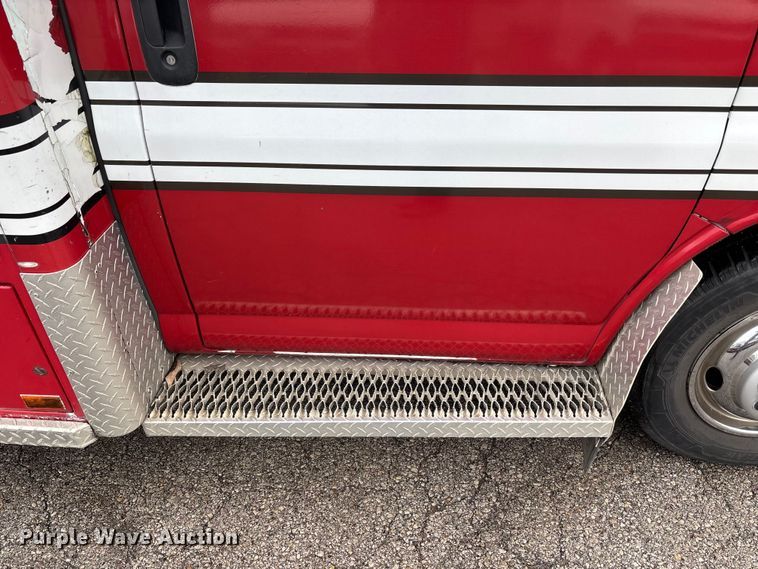 image for item FB3560 2016 Chevrolet Express G4500 ambulance