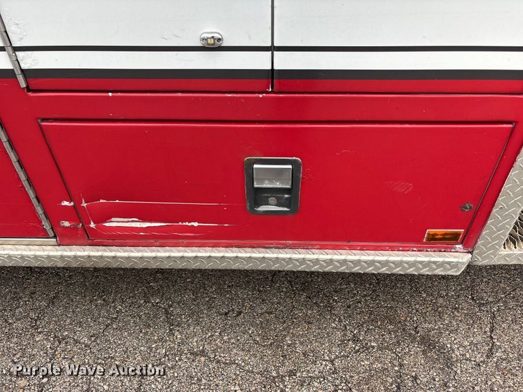 image for item FB3560 2016 Chevrolet Express G4500 ambulance