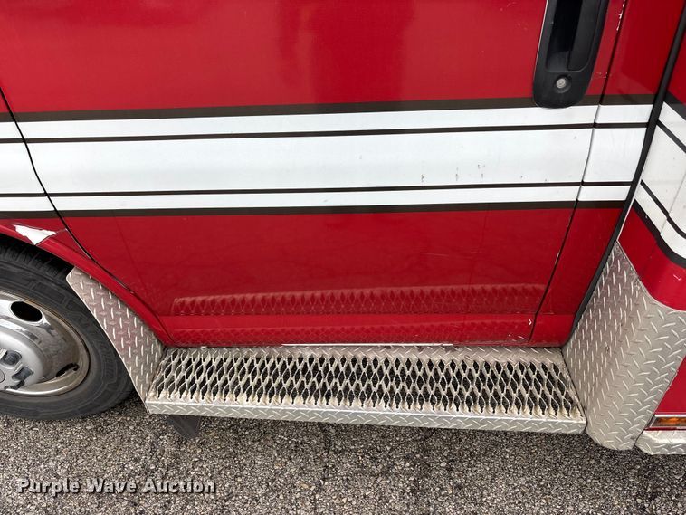 image for item FB3560 2016 Chevrolet Express G4500 ambulance