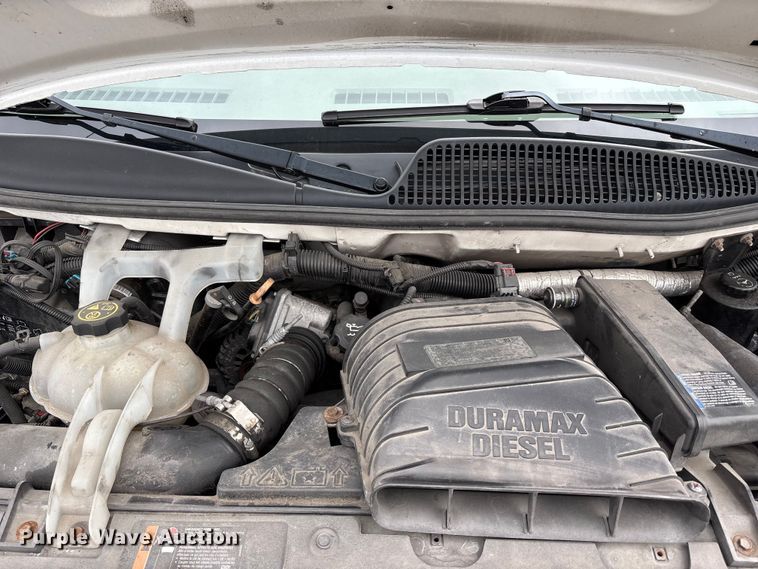 image for item FB3560 2016 Chevrolet Express G4500 ambulance