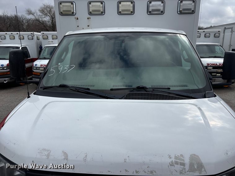 image for item FB3561 2016 Chevrolet Express G4500 ambulance
