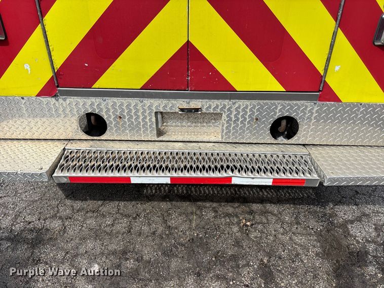 image for item FB3561 2016 Chevrolet Express G4500 ambulance