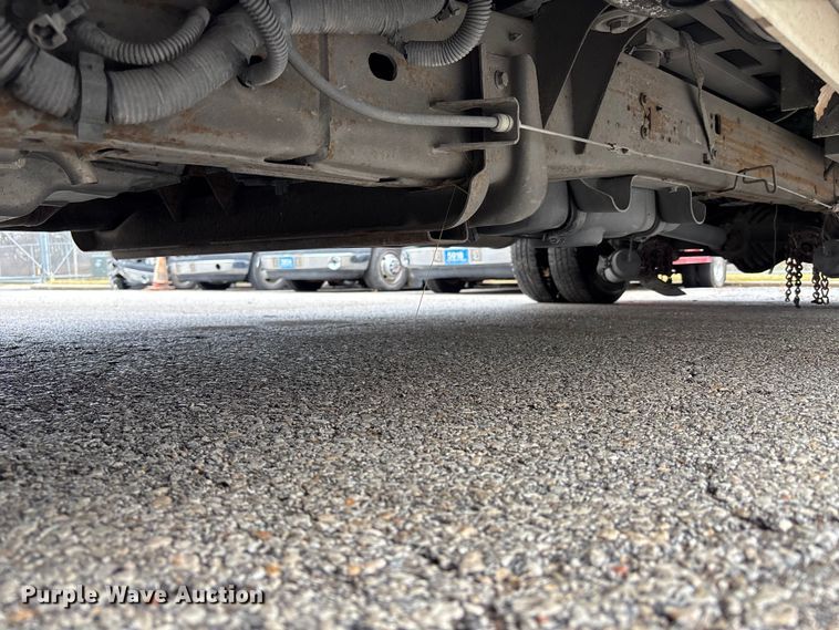 image for item FB3561 2016 Chevrolet Express G4500 ambulance