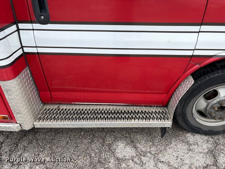 image for item FB3562 2016 Chevrolet Express G4500 ambulance