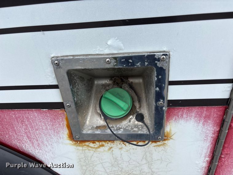 image for item FB3562 2016 Chevrolet Express G4500 ambulance