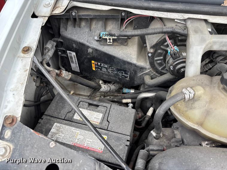 image for item FB3562 2016 Chevrolet Express G4500 ambulance