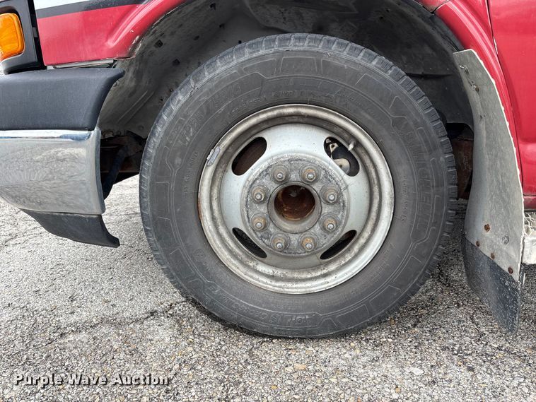 image for item FB3562 2016 Chevrolet Express G4500 ambulance