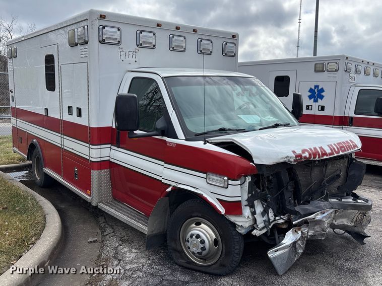 image for item FB3563 2016 Chevrolet Express G4500 ambulance