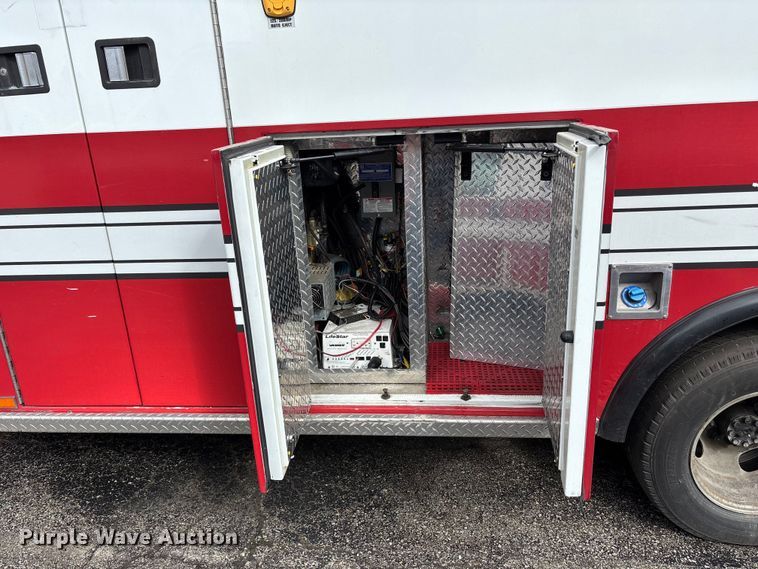 image for item FB3563 2016 Chevrolet Express G4500 ambulance